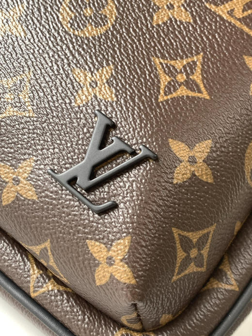 秋冬特惠💰1200 渠道级LV【全钢五金 MB163c01变码芯片】te级LV 全套包装 M46327老花 本款 Avenue 单肩包 商品图4