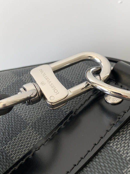 秋冬特惠💰中号45cm💰1430 大号50cm💰1530 特大号55cm💰1630 渠道级LV【精钢五金 MB163c01变码芯片】M41418 M41416 M41414黑格旅行手提包 商品图6