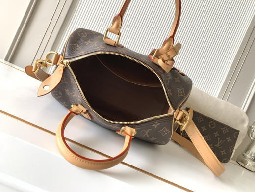 秋冬特惠💰1670 渠道级LV【全钢五金 MB163c01变码芯片】te级LV 全套包装 M21122老花 本款Speedy P9 Bandoulière30手袋 商品图7