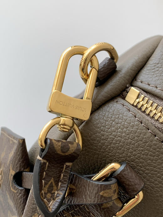 秋冬特惠💰1490 渠道级LV【全钢五金 MB163c01变码芯片】te级LV 全套包装 M26360深灰绿 本款 Express 小号手袋 商品图6