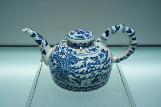 青花特艺瓷酒壶 商品图0