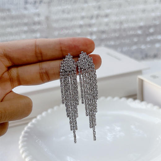 优雅灵动流苏设计感银针耳环-纪念日百货门店同款167796039 商品图4