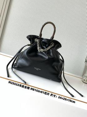 秋冬特惠💰1530 渠道级LV【全钢五金 MB163c01变码芯片】te级LV 全套包装 M25522黑色 LV Vibe 系列推出Off Duty双肩包