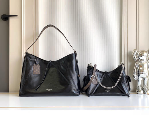 秋冬特惠💰1380 渠道级LV【全钢五金 MB163c01变码芯片】te级LV 全套包装 本款 M24861黑色 M12579灰色 CarryAll Cargo 小号手袋 商品图9