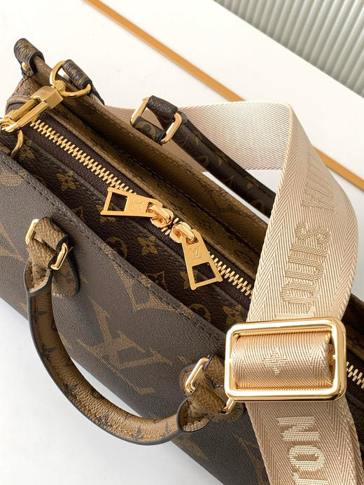 秋冬特惠💰1200 渠道级LV【全钢五金 MB163c01变码芯片】te级LV 全套包装 M46653迷你托特包 本款 OnTheGo托特包 商品图6