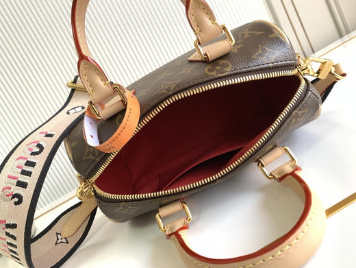 秋冬特惠💰1200 渠道级LV【全钢五金 MB163c01变码芯片】te级LV 原厂皮配全套包装 M46234 老花红织带 商品图8