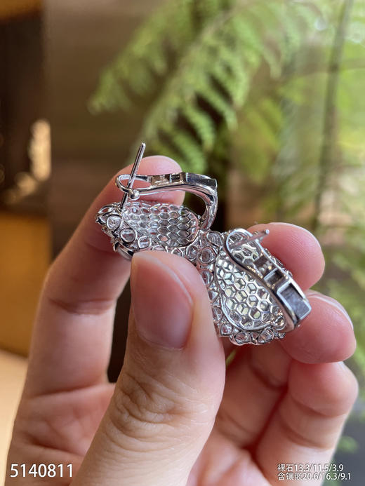 5140811，葫芦耳钉。具体价格微信咨询 商品图5