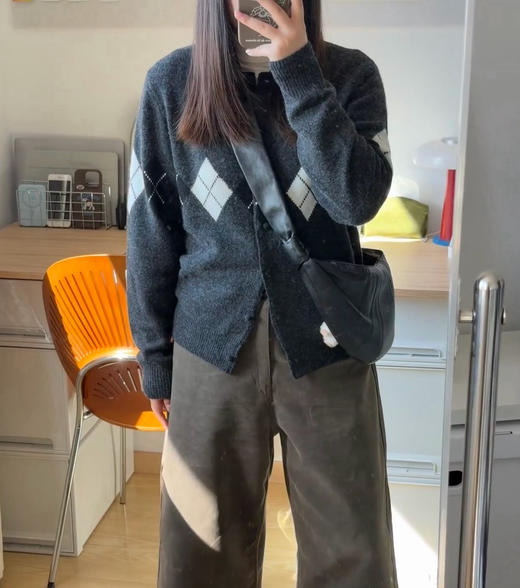 外贸单菱格针织羊毛开衫 商品图4