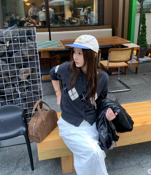 外贸单菱格针织羊毛开衫 商品图6