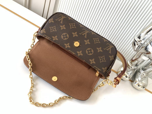 秋冬特惠💰1080 渠道级LV【全钢五金 MB163c01变码芯片】te级LV 全套包装 M81911 商品图6