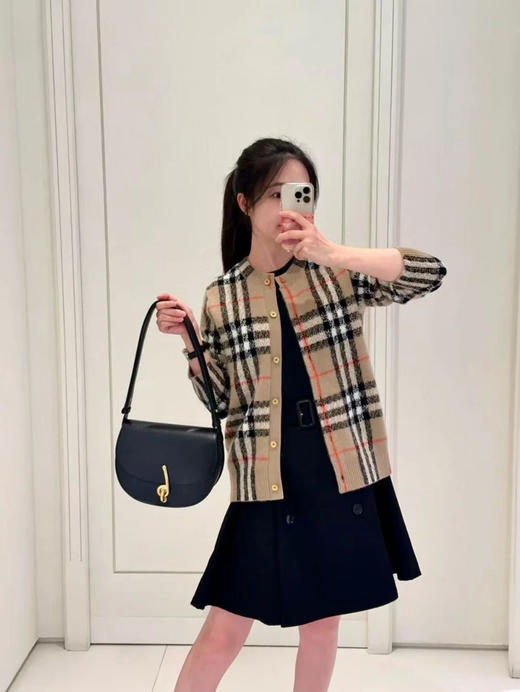 巴宝莉 爆款格子开衫来袭(MM) 商品图2
