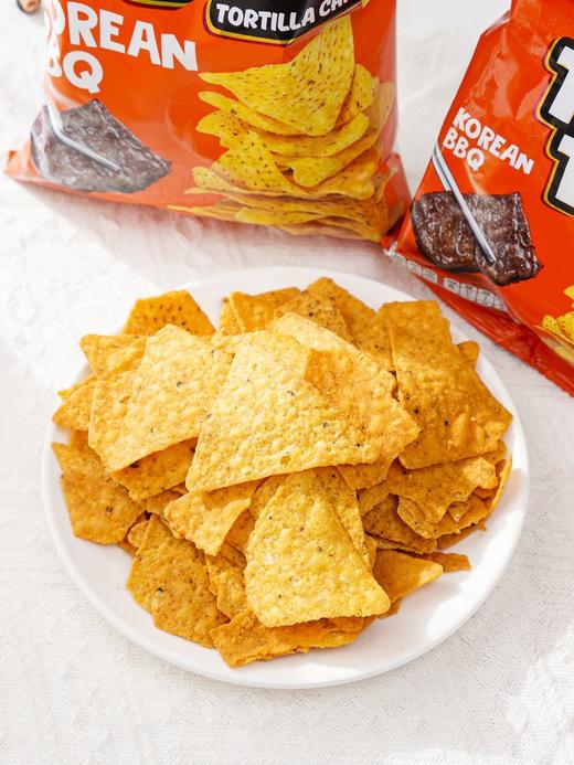 【印尼进口红白兔宝藏零食组合】 💰49.9到手整整9件！！！追剧、下午茶、野餐零食，一次性满足你的零食胃😋  商品图2