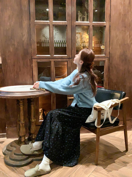 <曾小咸推荐> 现货秒杀！微信超特价！蓝色蝴蝶结短款毛衣开衫 日常179.99 立减90 秒杀89.99！ 商品图11