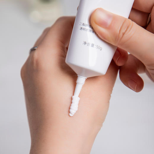 热卖！【下单赠美白次抛】润百颜玻尿酸素颜霜 一抹柔光 面霜+妆前+底妆3合1 持久透亮   50g/支 商品图5