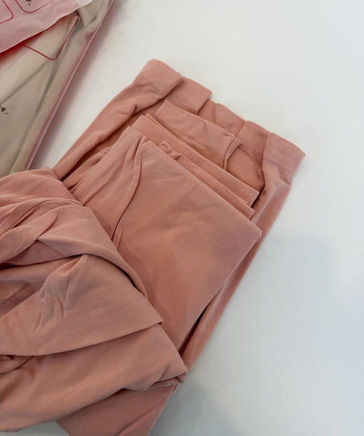 出口日单自发热保暖内衣套装 商品图2