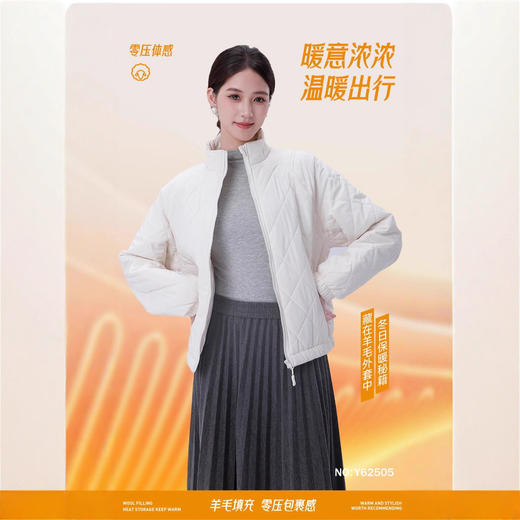 防风保暖羊毛棒球服夹棉短外套 2025冬季新款 复古休闲棒球服女保暖菱格棉衣 商品图2