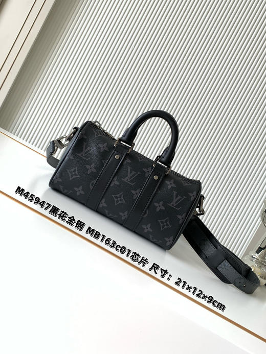 秋冬特惠💰1230 渠道级LV【全钢五金 MB163c01变码芯片】te级LV 全套包装 M45947黑花 本款手袋 商品图0