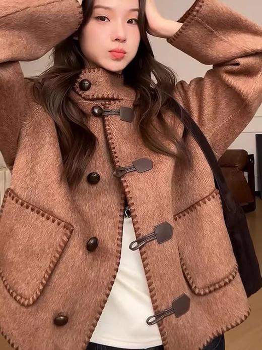 Fab*同款伯爵红茶搭扣刺绣连帽复古大衣 商品图11