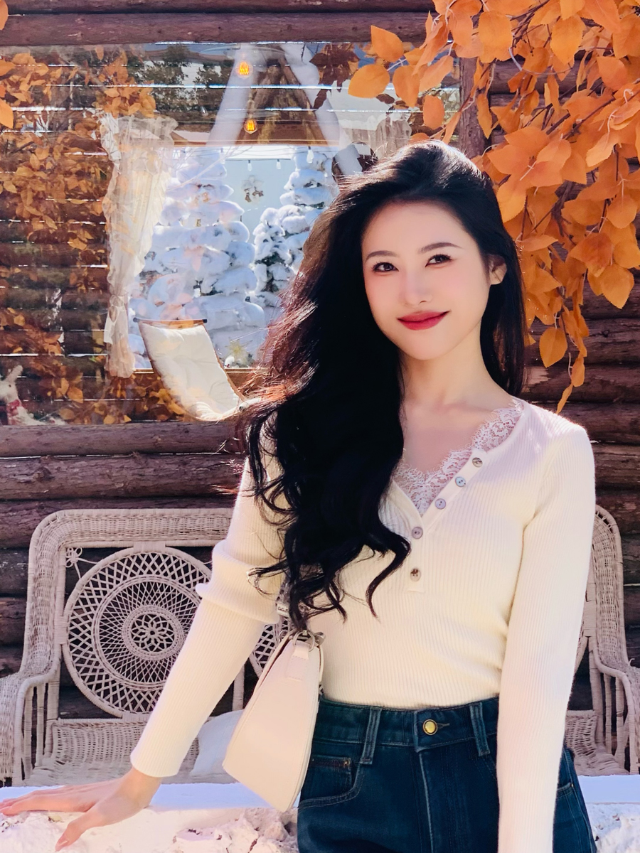 【百图lulu定制】【睫毛蕾丝针织衫】V领蕾丝 高弹 针织衫