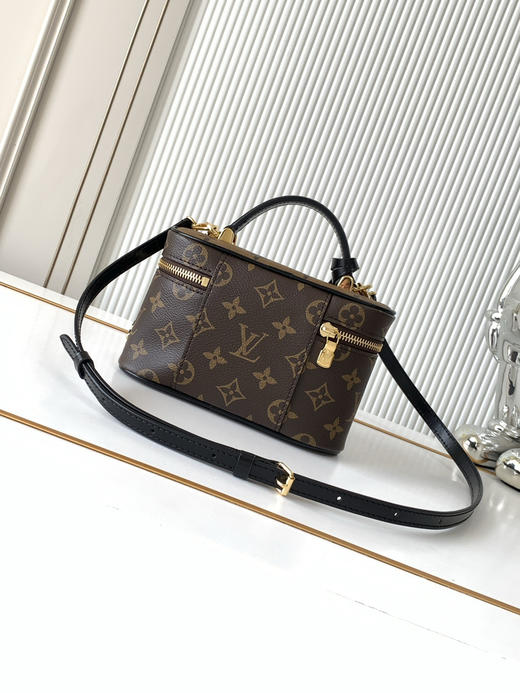 秋冬特惠💰1220 渠道级LV【全钢五金 MB163c01变码芯片】te级LV 全套包装 化妆盒子 实拍 M47125老花Vanity Chain Pouch 手袋 商品图2