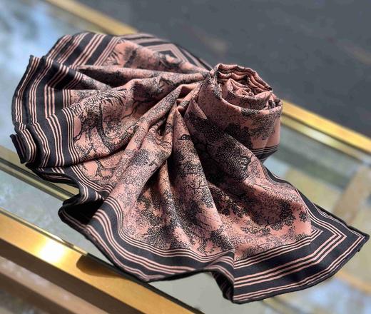 优品堂『雍容华贵』140x140桑蚕丝+羊绒方巾 商品图4