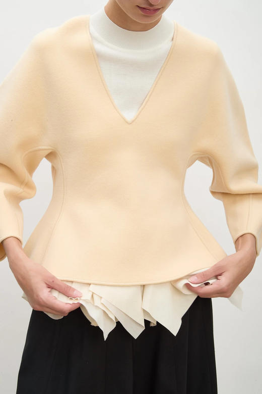 Ashlyn 25AW 奶油色Leona交窬吊带上衣 商品图5