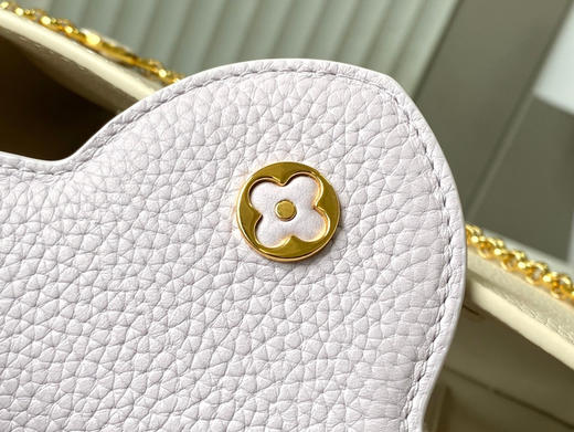 秋冬特惠💰1750 渠道级LV 新品 te级LV 动态芯片 M15117/M48865浅紫拼奶白珍珠花朵款 商品图7