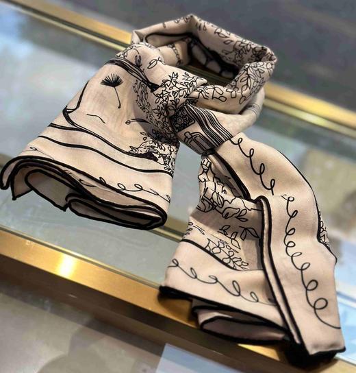 优品堂【清秀高雅】桑蚕丝90x90方巾 商品图12