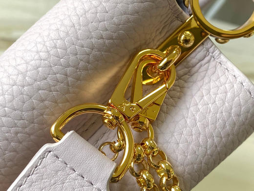 秋冬特惠💰1700 渠道级LV 新品 te级LV 动态芯片 M25476/M48865浅紫珍珠花朵 商品图6