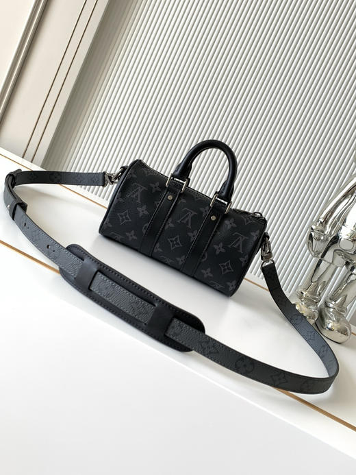 秋冬特惠💰1230 渠道级LV【全钢五金 MB163c01变码芯片】te级LV 全套包装 M45947黑花 本款手袋 商品图2