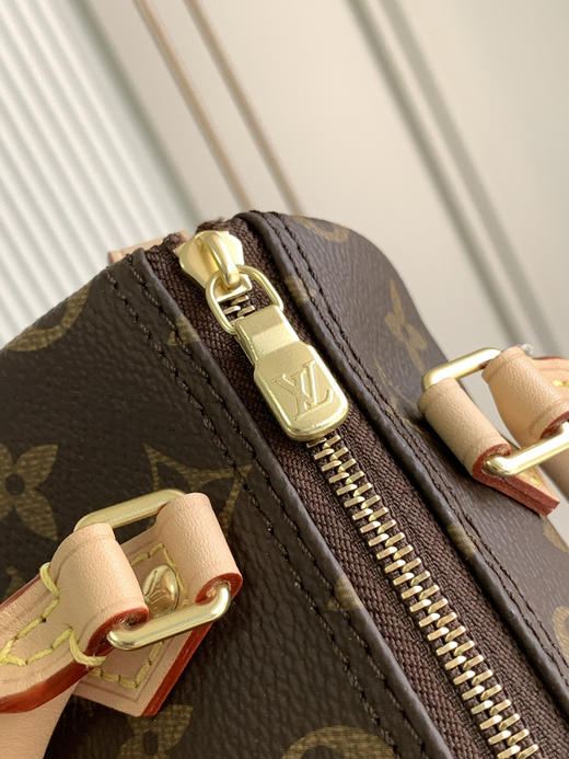 秋冬特惠💰980 渠道级LV【全钢五金 变码芯片】te级LV 全套包装 M61252老花 手袋 商品图5