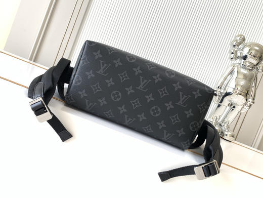 秋冬特惠💰1350 渠道级LV【全钢五金 MB163c01变码芯片】te级LV 全套包装 M14020黑花 本款 Discovery Slim 双肩包 商品图3