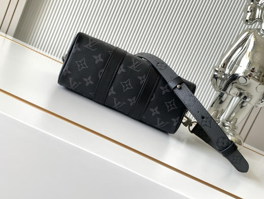 秋冬特惠💰1230 渠道级LV【全钢五金 MB163c01变码芯片】te级LV 全套包装 M45947黑花 本款手袋 商品图3