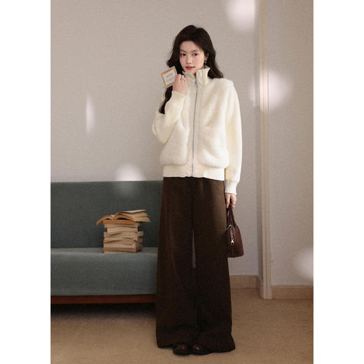 鹿向南「简绒卓然」设计感杏色短毛毛外套女秋冬气质高级立领上衣 商品图1