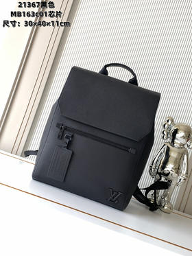 秋冬特惠💰1600 渠道级LV【全钢五金 MB163c01变码芯片】te级LV 全套包装 M21367黑色原厂皮 Flap 双肩包