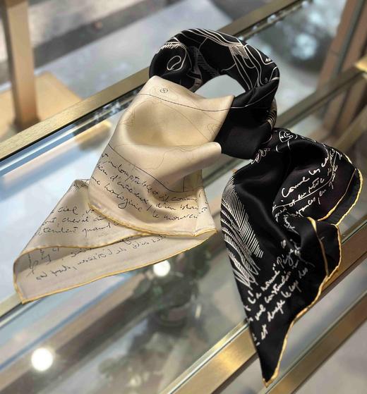 优品堂『繁花似锦』110×110桑蚕丝方巾 商品图9