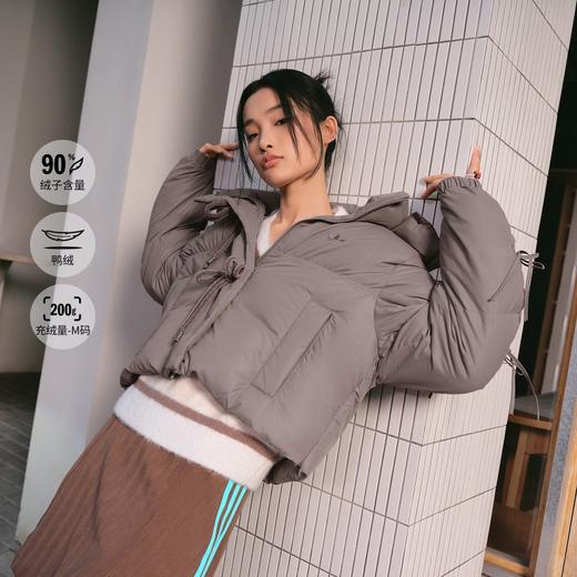 【云粉节】【7折】6楼三叶草女羽绒服KC2609吊牌价2699惊爆价1889 商品图0