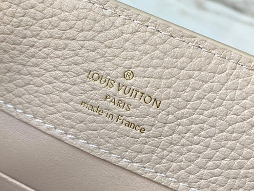 秋冬特惠💰1850 渠道级LV 新品 te级LV 动态芯片 M25461/M48865杏黄拼奶白珍珠花朵款 商品图7