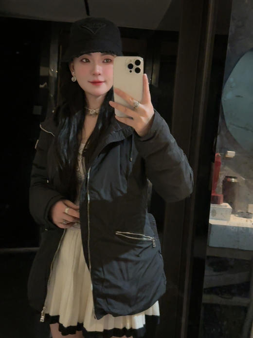 蒙家连帽小短款羽绒服 商品图9