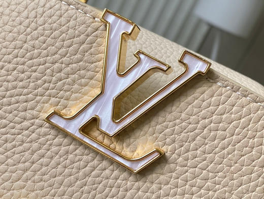 秋冬特惠💰1750 渠道级LV 新品 te级LV 动态芯片 M25461/M48865杏黄拼奶白珍珠花朵款 商品图3