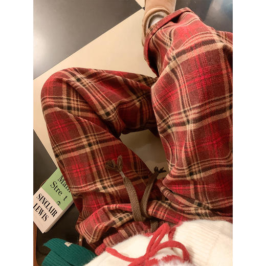 <曾小咸推荐>现货秒杀 ！微信超特价！韩系红格纹直筒休闲裤 日常209.99 立减110 秒杀99.99！！ 商品图2