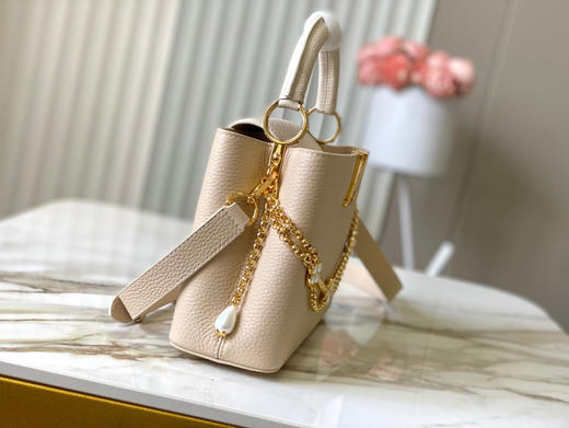 秋冬特惠💰1850 渠道级LV 新品 te级LV 动态芯片 M25461/M48865杏黄拼奶白珍珠花朵款 商品图1