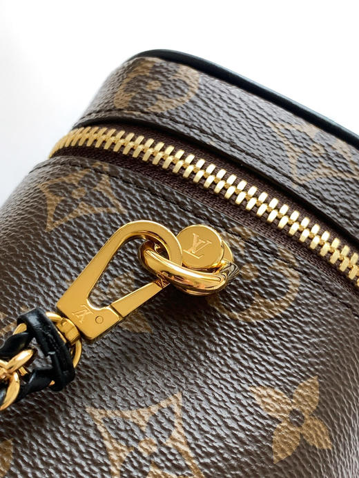 秋冬特惠💰1240 渠道级LV【全钢五金 MB163c01动态变码芯片】te级LV 全套包装 动态变码芯片 Nice 化妆包 M45165 商品图5