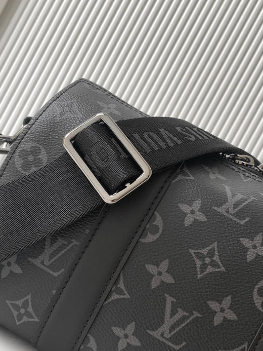 秋冬特惠💰1250 渠道级LV【全钢五金 MB163c01变码芯片】te级LV 全套包装 M45936黑花 CITY KEEPALL 手袋Keepal 旅行袋 商品图6