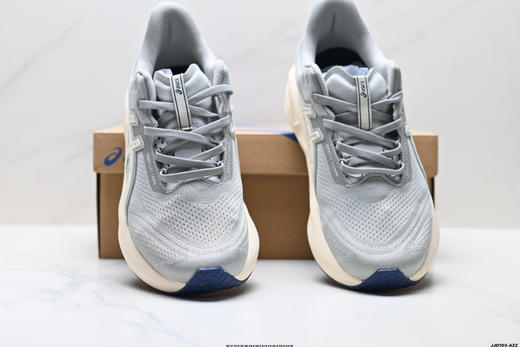 亚瑟士Asics NOVABLAST 5 LE轻量休闲运动跑步鞋1012B909-100男女鞋 商品图6