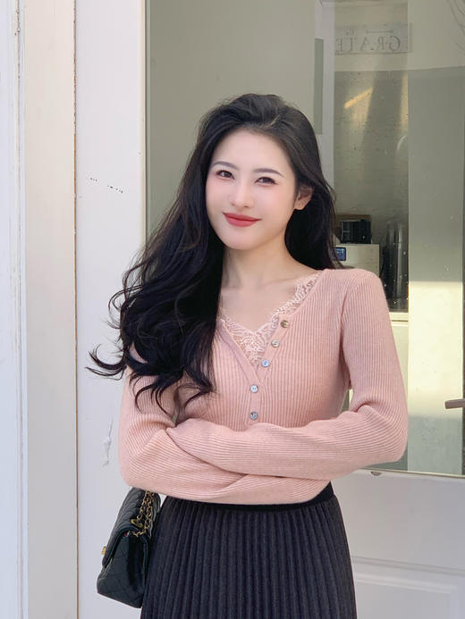 【百图lulu定制】【睫毛蕾丝针织衫】V领蕾丝 高弹 针织衫 商品图4