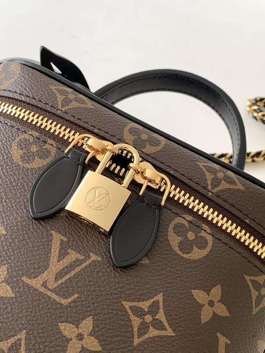 秋冬特惠💰1240 渠道级LV【全钢五金 MB163c01动态变码芯片】te级LV 全套包装 动态变码芯片 Nice 化妆包 M45165 商品图4