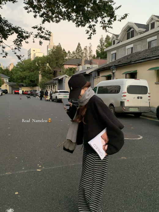 Read Nameless /炭灰苏利羊驼毛短外套+加绒条纹裤（可收脚） 2025/11/24 商品图2