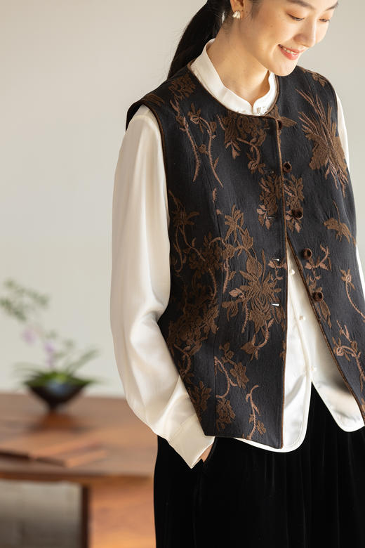 牧衣游原创 进口菊提花毛呢马夹 限量福利款 静心澜不支持会员折 商品图5