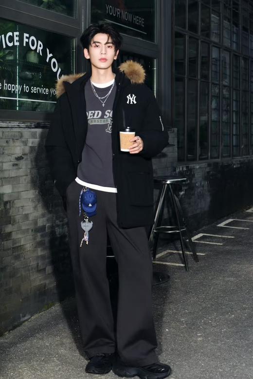 真毛毛领380-450克充绒白鸭绒真毛领保暖羽绒服男女同款加绒领亲肤 商品图1